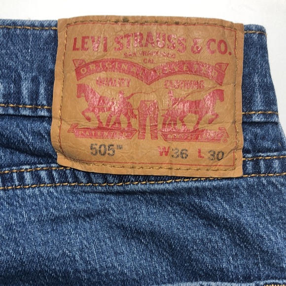 Men’s Levi’s 505 Jeans - Picture 7 of 11